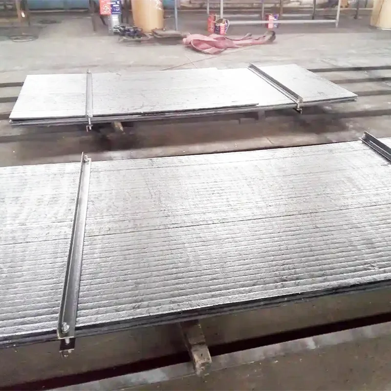 Bimetallic Clad gere-repugnans Steel Plate